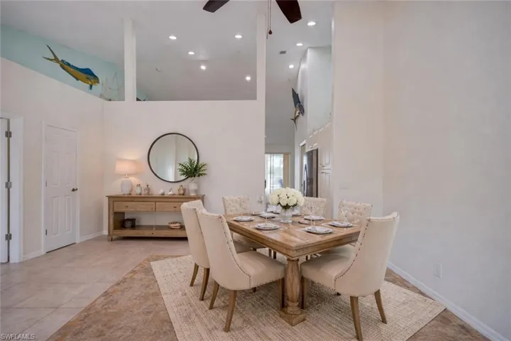 Virtually staged dining room