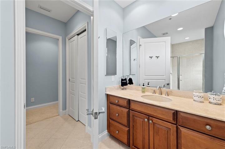 Guest Bath 2