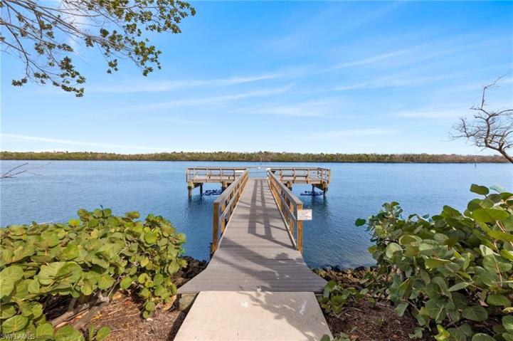 Community Pier