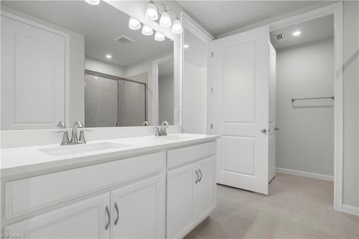Owner's Bathroom