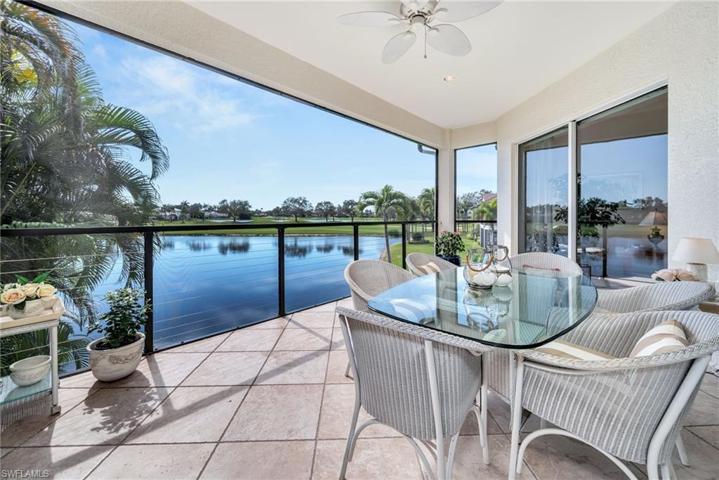Spacious lanai with New View Screen
