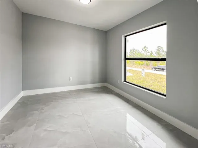 221 Patio Cir, Lehigh Acres Fl 33974