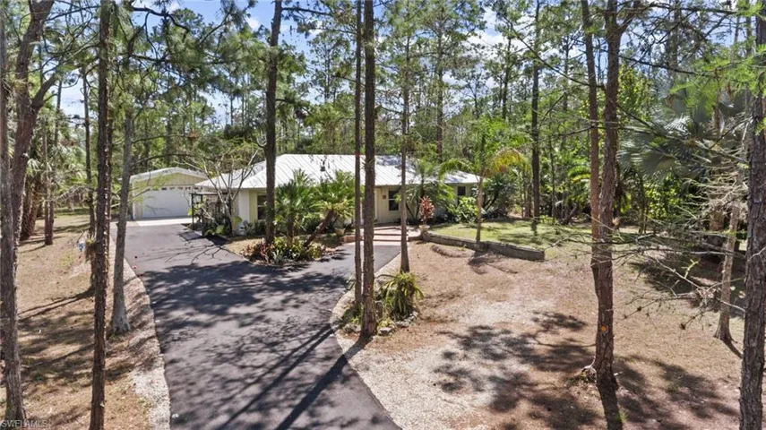 640 Desoto Blvd S, Naples, Florida 34117