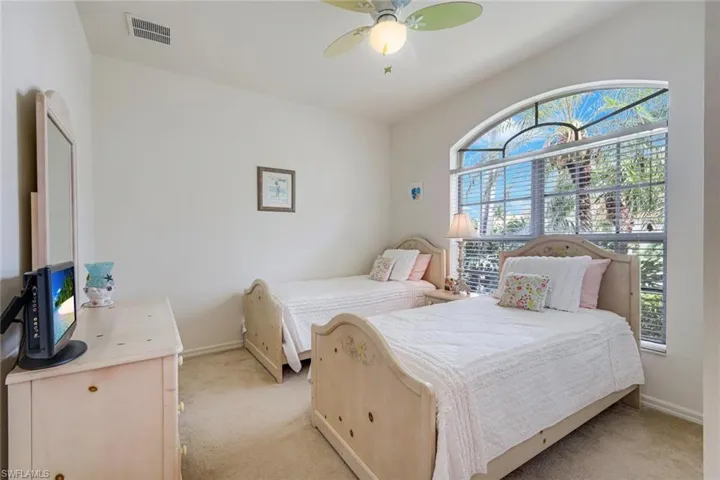 15076 Balmoral Loop, Fort Myers, Florida 33919