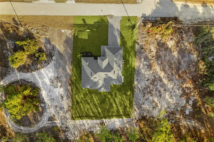 Aerial view of property and surrounding area