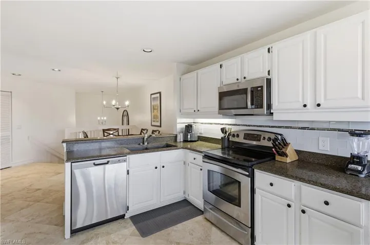 27119 Oakwood Lake Dr, Bonita Springs, Florida 34134