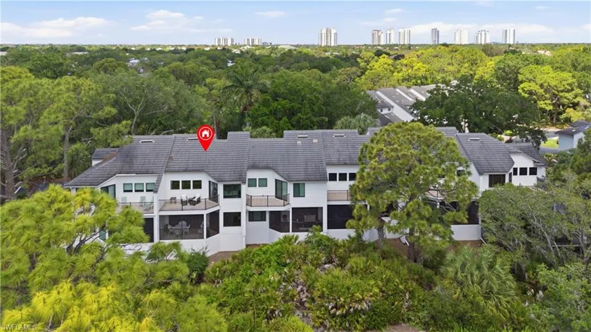 27119 Oakwood Lake Dr, Bonita Springs, Florida 34134