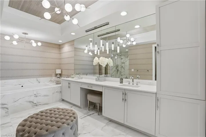 Dual sinks, walk-in shower and a large soaking tub!
