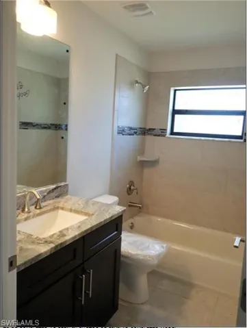 815 Sw 11th Ct, Cape Coral, Florida 33991
