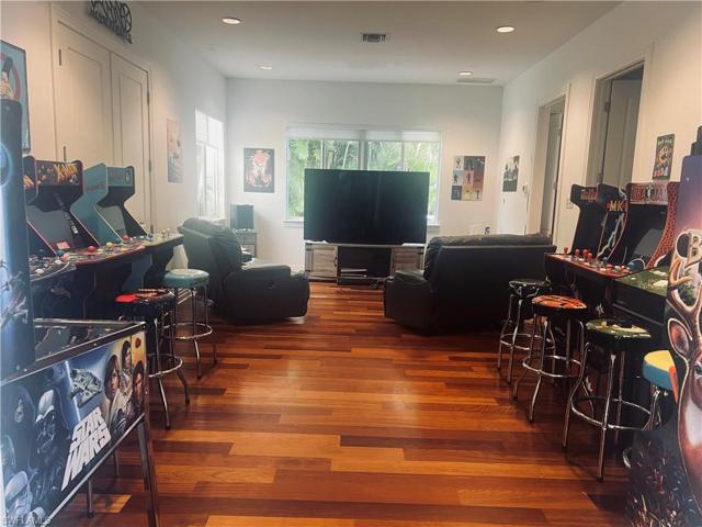 Family / Game Room