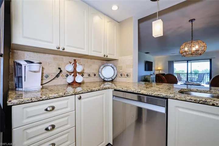12661 Kelly Sands Way # 123, Fort Myers Fl 33908
