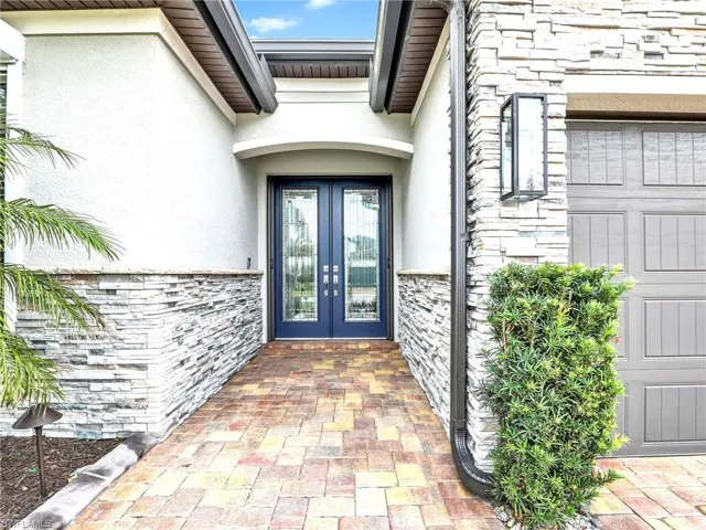 14382 Pine Hollow Dr, Estero, Florida 33928
