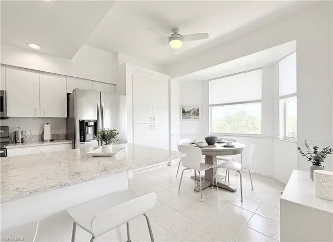 8555 Naples Heritage Dr 246, Naples, Florida 34112