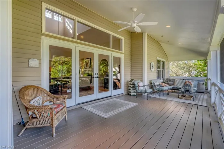 Enormous Deck with Hot Tub