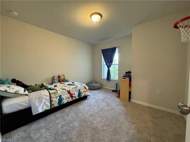 18280 Gibraltar Ln, Lehigh Acres Fl 33936