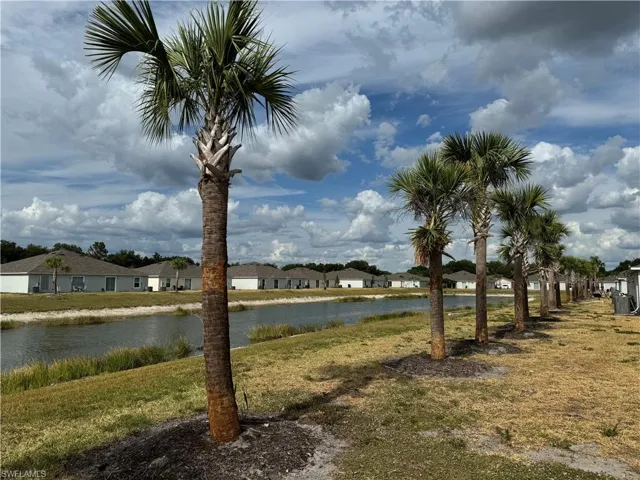18280 Gibraltar Ln, Lehigh Acres Fl 33936