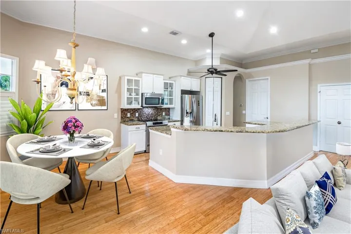 virtual staged kitchen dining area
