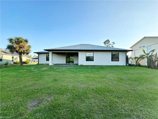 8353 Trillium Rd, Fort Myers Fl 33967