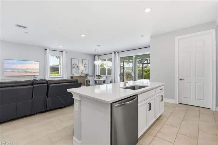 28056 Seasons Tide Ave, Bonita Springs, Florida 34135