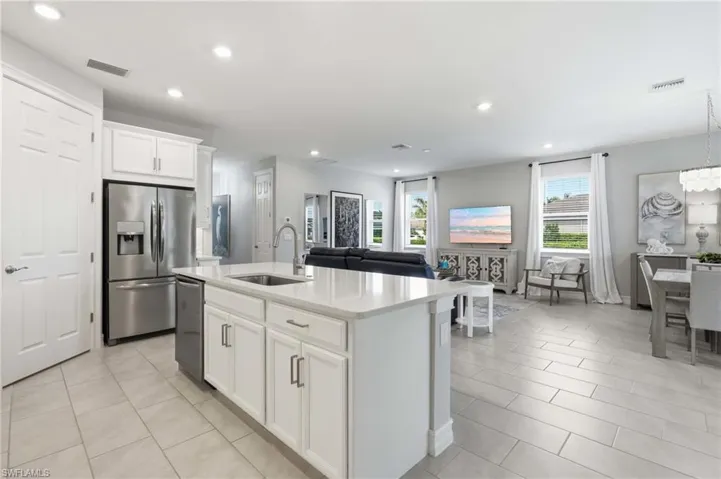 28056 Seasons Tide Ave, Bonita Springs, Florida 34135