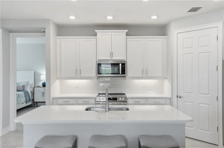 28056 Seasons Tide Ave, Bonita Springs, Florida 34135