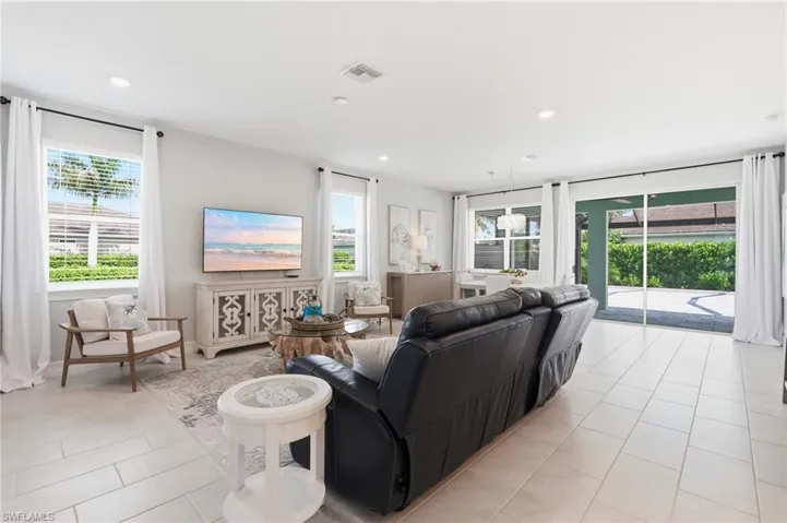 28056 Seasons Tide Ave, Bonita Springs, Florida 34135