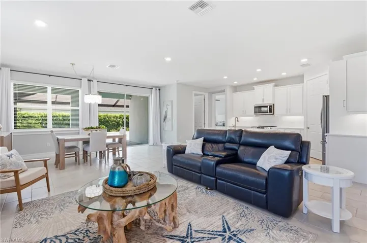 28056 Seasons Tide Ave, Bonita Springs, Florida 34135