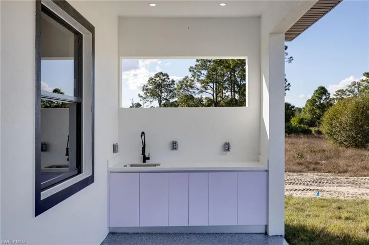 View of patio / terrace with a sink