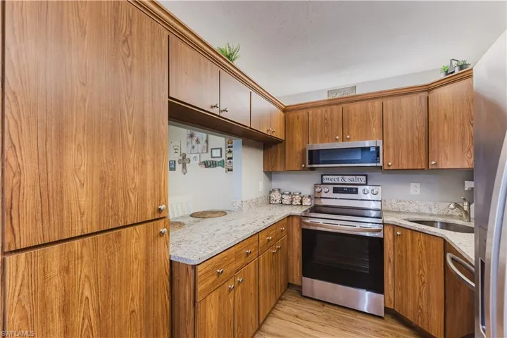 4641  Lakeside Club  BLVD, Fort Myers, FL 33905