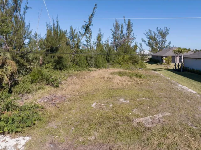 3805 Sw 3rd St, Cape Coral, Florida 33991