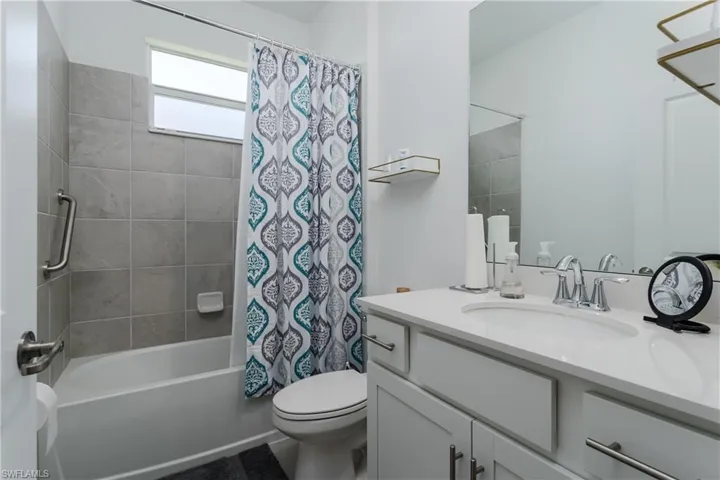 2140 Dragonfruit Way, Naples, Florida 34120