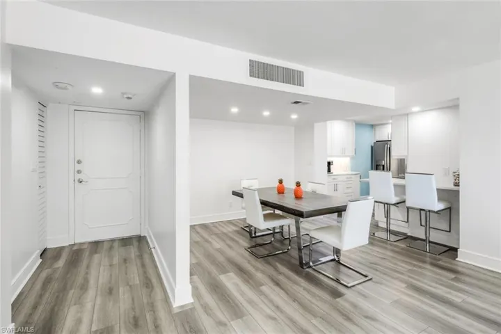 4005 Gulf Shore Blvd N # 404, Naples Fl 34103