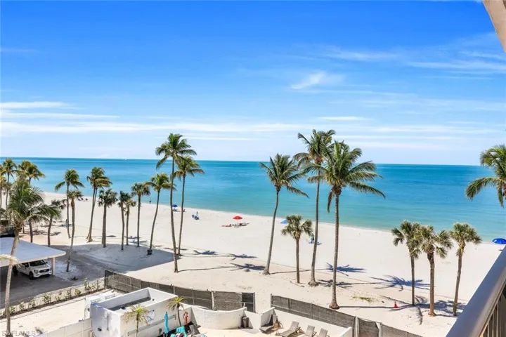 4005 Gulf Shore Blvd N # 404, Naples Fl 34103