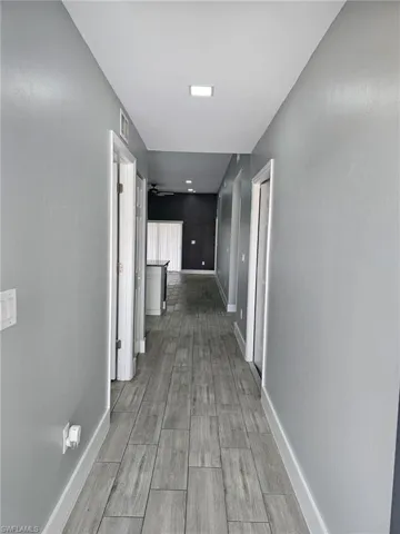 606 Sw 8th Pl, Cape Coral, Florida 33991
