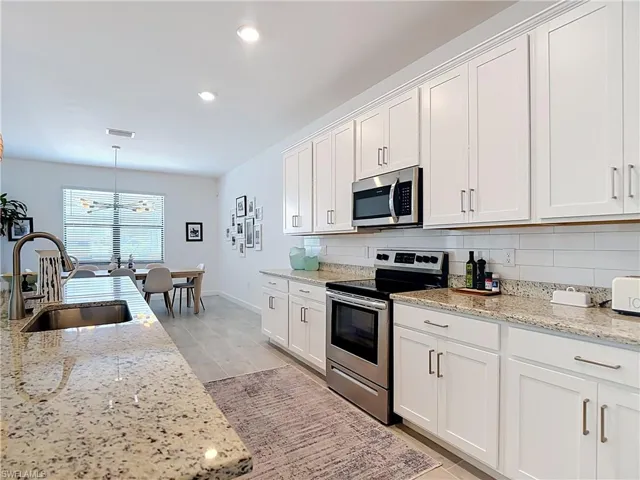 11361 Timber Creek Dr, Fort Myers, Florida 33913