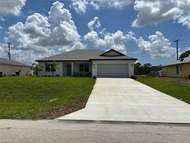 5013  Brookfield  ST, Lehigh Acres, FL 33971