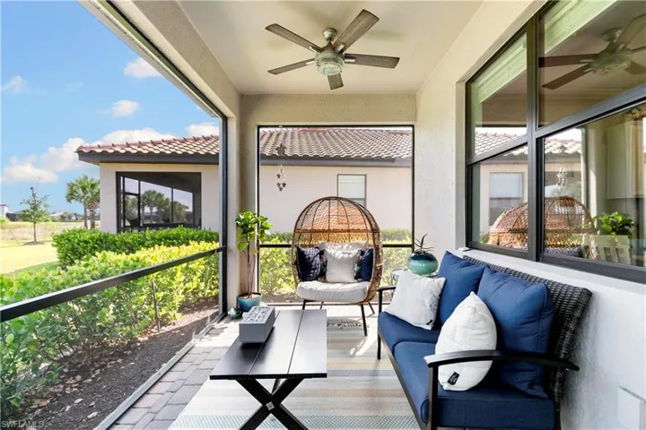 Lanai Area with ceiling fans and lights.