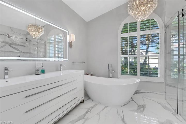 20139  Seadale  CT, Estero, FL 33928