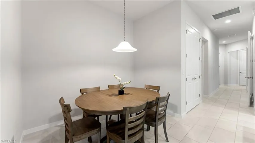 Spacious dining area off the kitchen and living space!