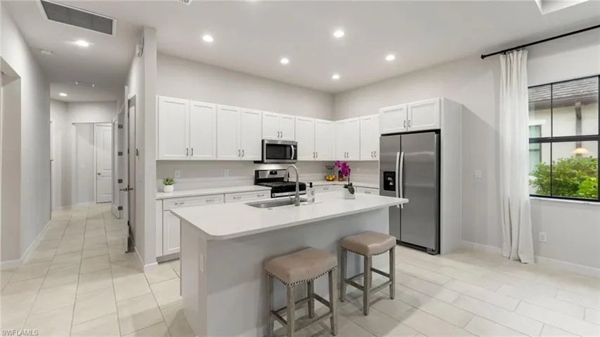14720  Kingfisher  LOOP, Naples, FL 34120