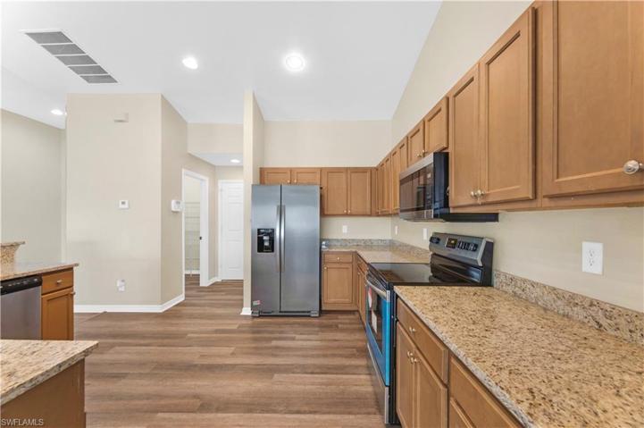 4211  27th SW ST, LEHIGH ACRES, FL 33976