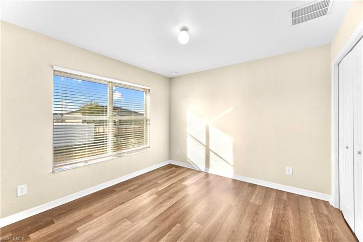 4211  27th SW ST, LEHIGH ACRES, FL 33976