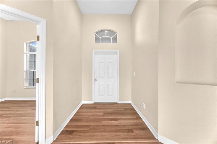 4211  27th SW ST, LEHIGH ACRES, FL 33976