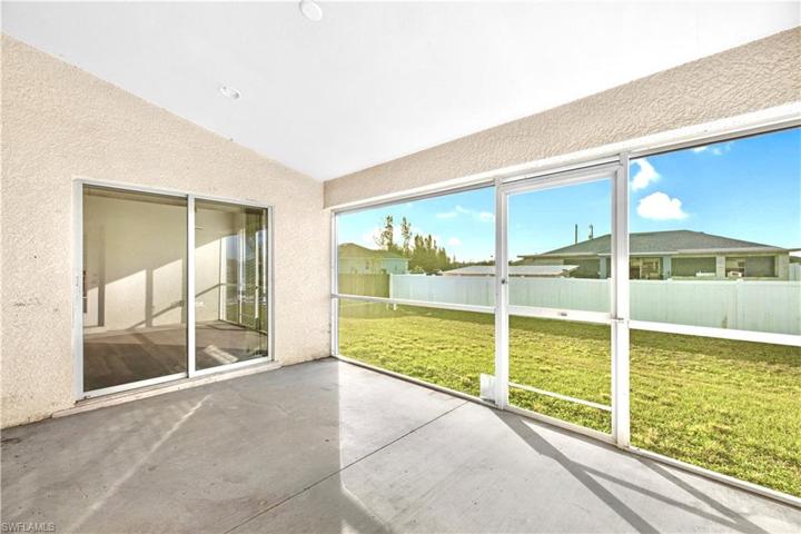4211  27th SW ST, LEHIGH ACRES, FL 33976
