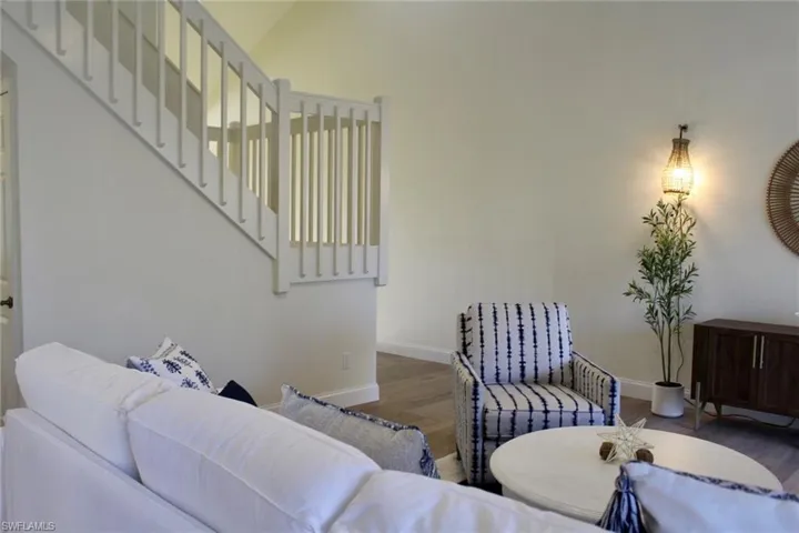Entrance from stairs
