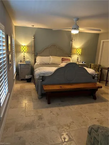 6501  Fawn  LN, Naples, FL 34120