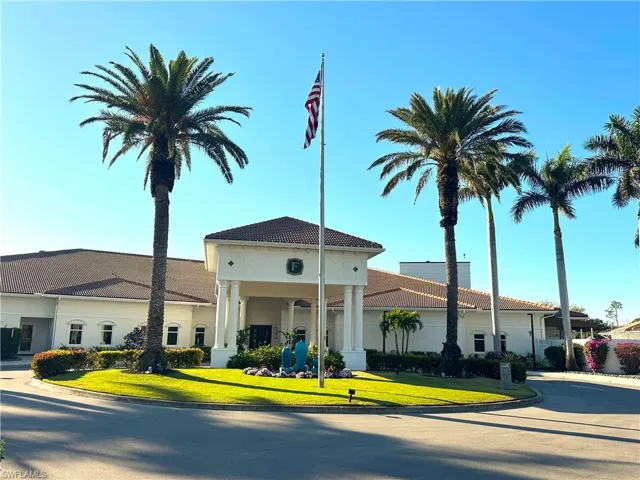 View of building exterior with driveway
