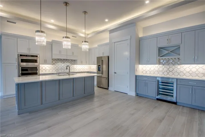 4241 Nw 26th St, Cape Coral, Florida 33993