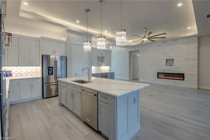 4241 Nw 26th St, Cape Coral, Florida 33993
