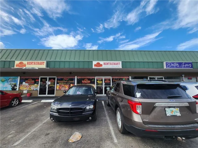 710  Pondella  RD, North Fort Myers, FL 33903